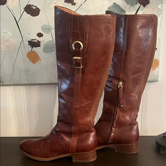 Women's Tall Brown Leather Heeled Riding Boots - Picture 4 of 10